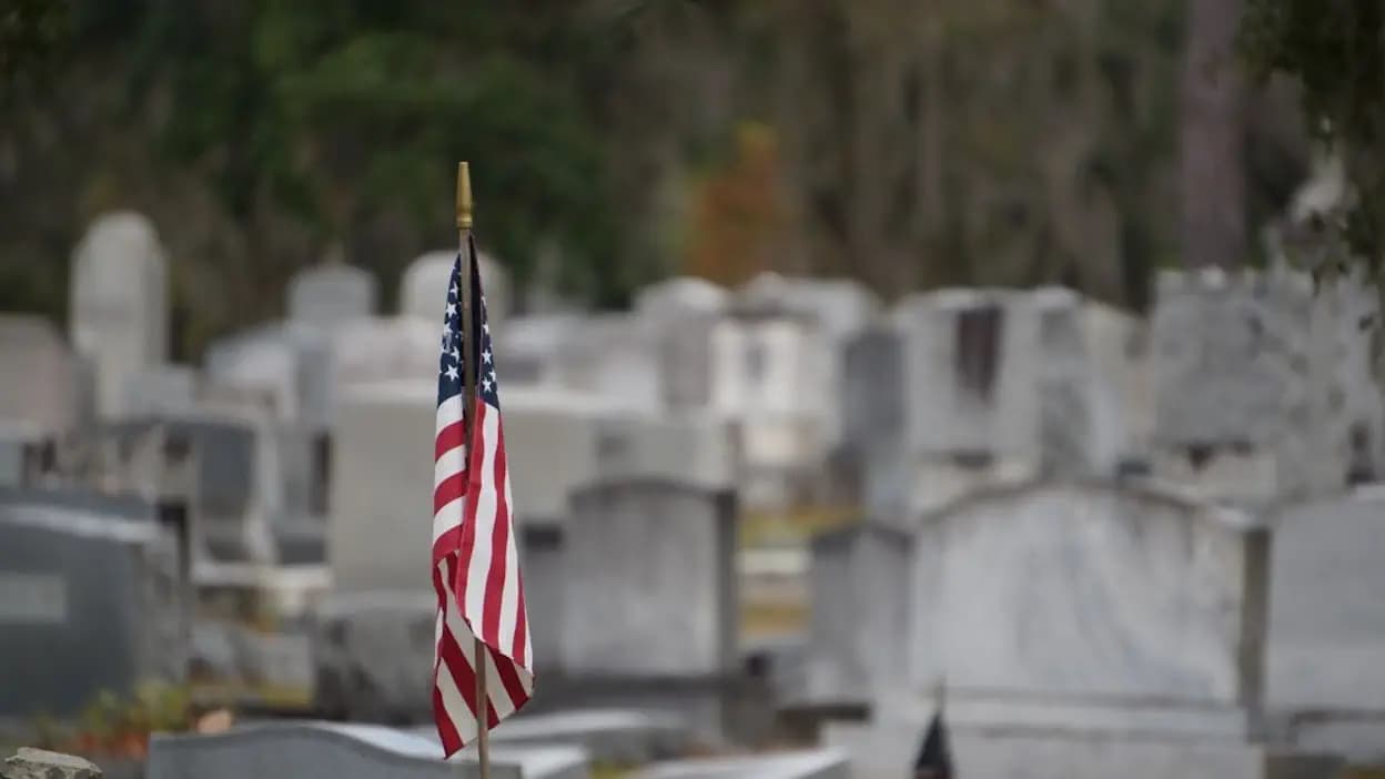 Memorial Day Weekend Is the Unofficial Start of Summer — Book These U.S. Flights Before Prices Surge