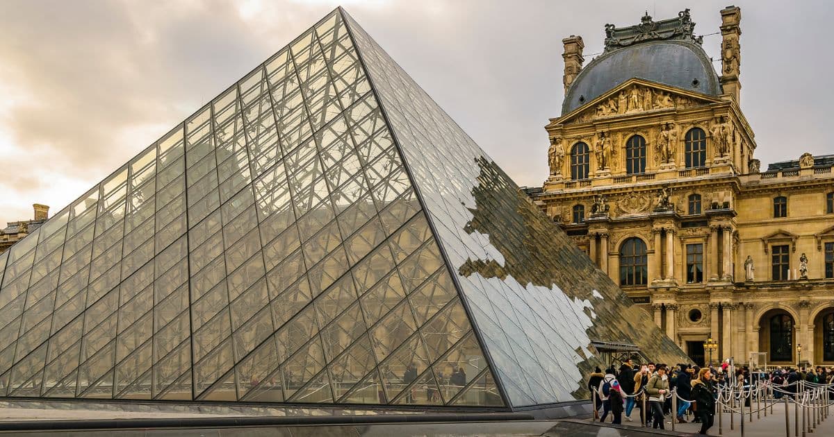 Louvre Museum